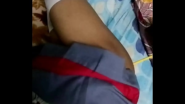 Cute crossdresser mastrubating