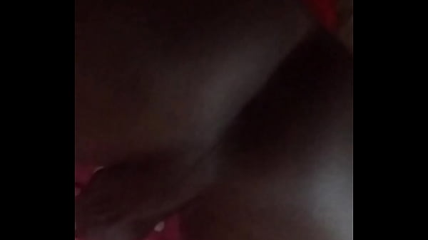 Ebony tranny shows ass  