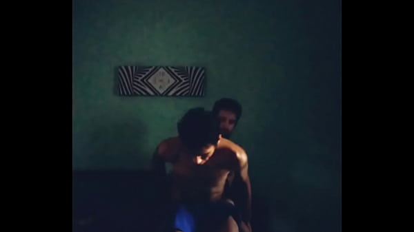 Sexo en el sof&aacute;.  