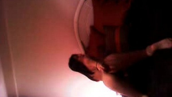 la puta de dish df masturbandose