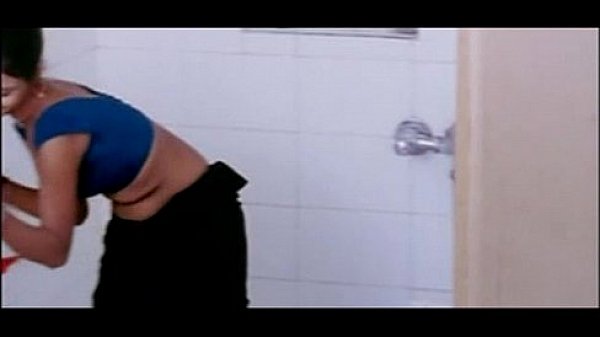 indian hot chick kaamwali maid  