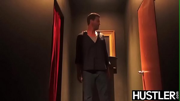 Slender temptress double penetration