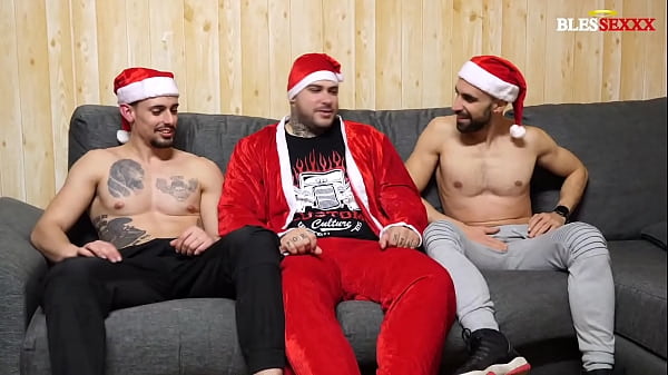 Straight friends watching porn at Christmas 