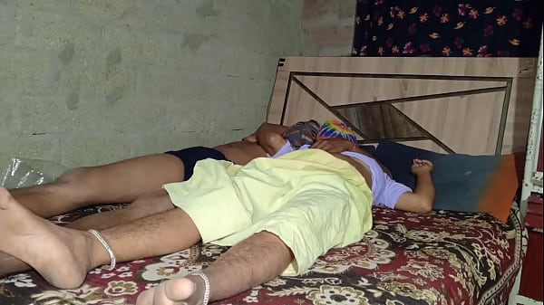 Bhabhi ko raat me jor se chudhai