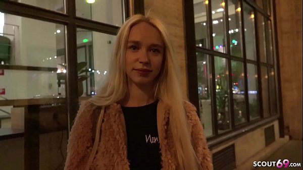 GERMAN SCOUT - Teeny Arteya fuer Geld hart durch gevoegelt