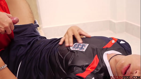 Pissing gay enjoys fucking in asshole with Asian BFF