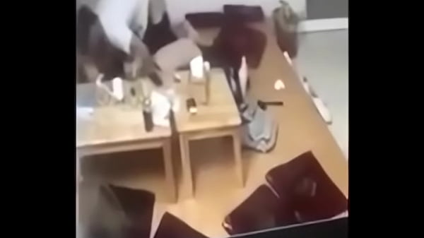 Thanh ni&ecirc;n địt thế dựng đứng đ&atilde; kh&oacute;a fb v&agrave; em g&aacute;i t&ecirc;n Trần Kh&aacute;nh Ly th&aacute;i nguy&ecirc;n