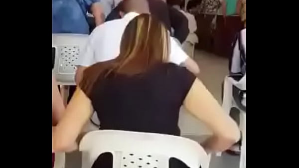 J&uacute;lia Martinelli - Cascavel Pr sem calcinha