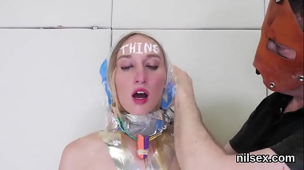 Insane fuckslut gets her fuckholes spread and properly rode  