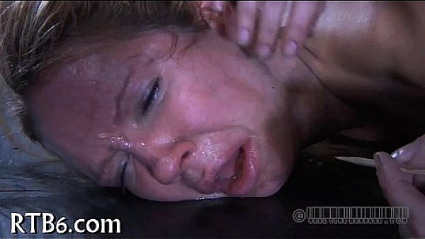 Stepping into a body b.