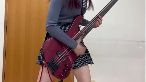 Fami from love bites recording her hot legs in camera