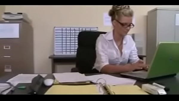 hermosa tetona follada