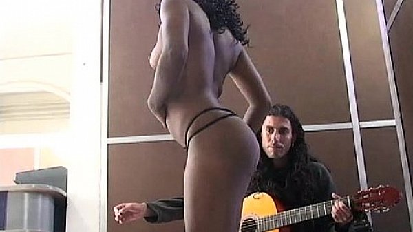 El negro siempre me ha matado con Kika