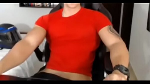 Wow , such a huge hard cock i hvn't seen ever before , its really fantastic , i wanna ride on that cock for sure