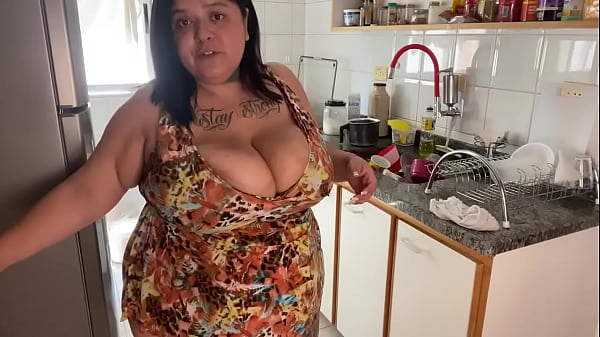 Me empolguei com os legumes e fiz uma DP at&eacute; gozar