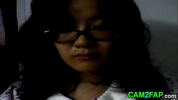 Chineese Teen Usa Flashing Her Tits Porn