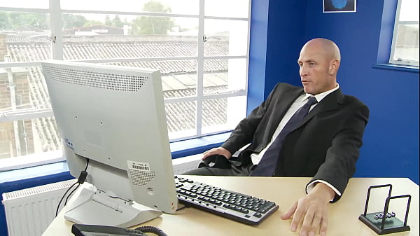 sexholic xxx hotslut