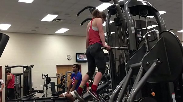 Thick White Girls Working out