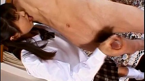 Anna gets cum on hands from fine handjob