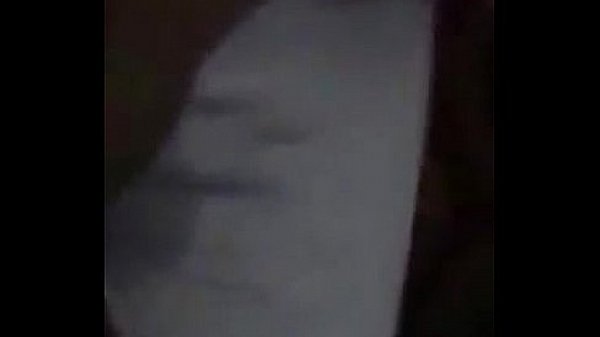 safada. se mostrando pro amigo