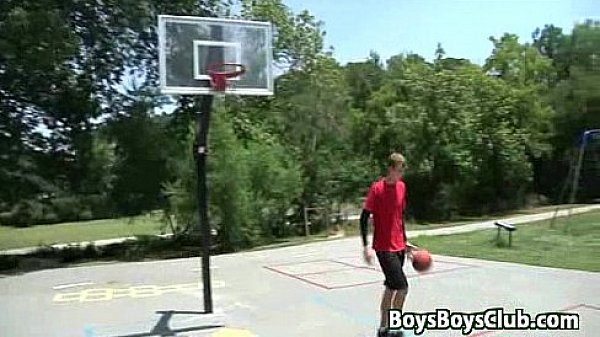 Tattooed white thug sucking black cocks for cash 20