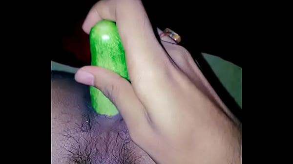 Desi sexy teenage bottom taking dick with hindi audio talk