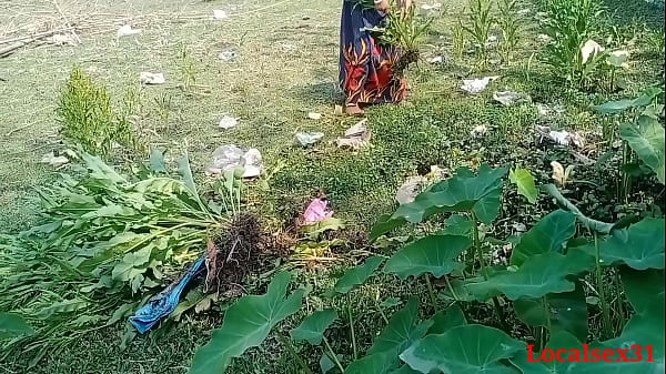 Desi Wife Outdoor Sex  