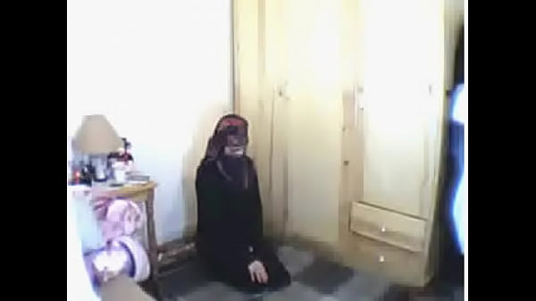 Arab girl praying then masturbating