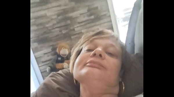 Tu viens remplacer mon plug  