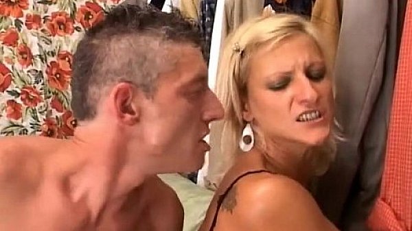 Amateurs erotica and fisting hard