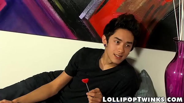 Bottom twink ass fucked and jizzed on 