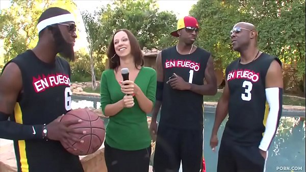 Jada Stevens and Emy Reyes