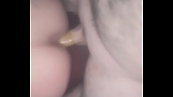 Sentando pela primeira vez que nem uma cadela 