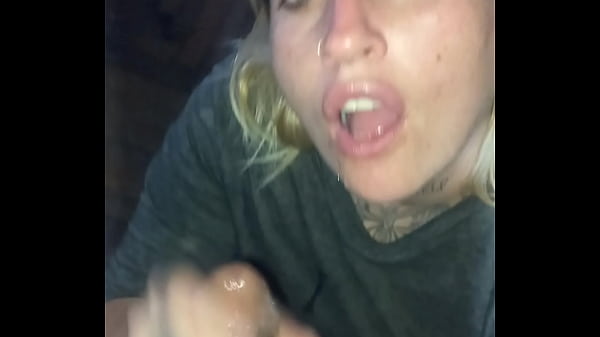 Suck until i explote in her pretty face