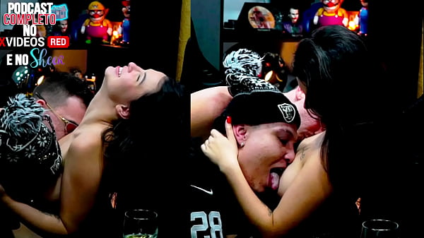 Ruan e Everton Olivrs Chupa bem gostoso os peitinhos da Natasha Steffens, ela gemeu de Tes&atilde;o! - Podcast P&aacute;pum no Barraco! COMPLETO NO SHEER/RED