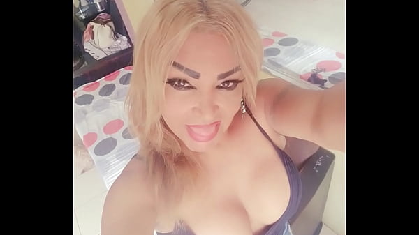 El tr&iacute;o es tres chicos y yo k Riko dandome duro verga 