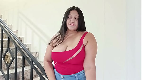 Vecina infiel follando con su vecino