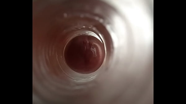 插入自慰杯射精 