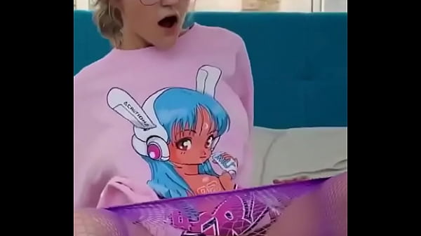 Teen Blonde fucking in reverse cowgirl