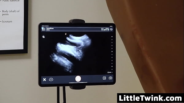 The Doctor Makes a True Connection with His Patient - Littletwink