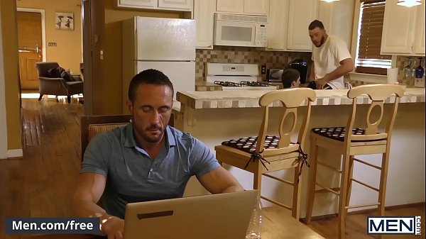 Coffee Time - Men.com