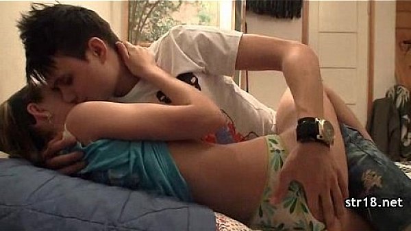 exgf 18 yo beauties first time