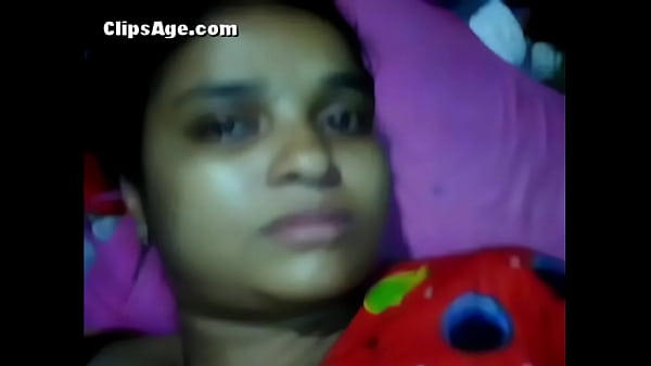 Young desi couple from local village fucking at home