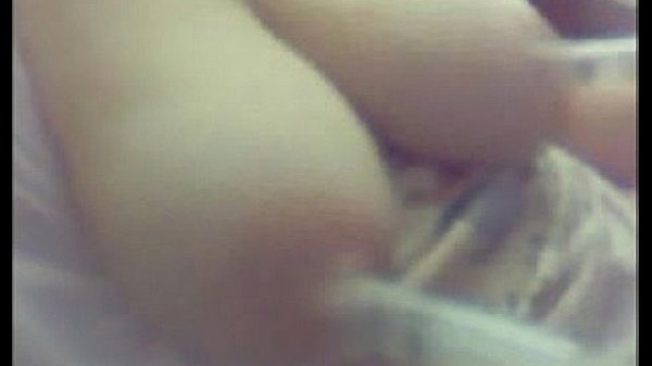 V&iacute;deo de tetas.