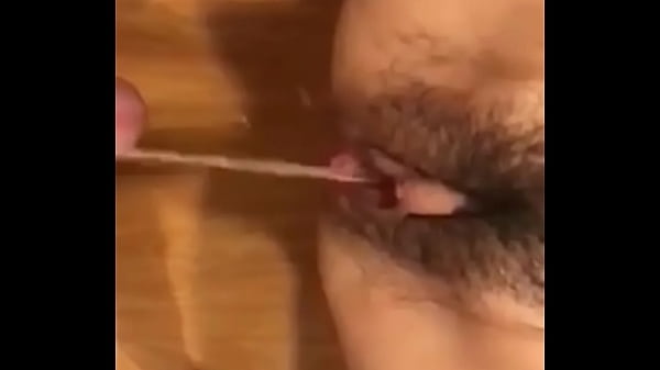 Em g&aacute;i việt sướng phọt nước