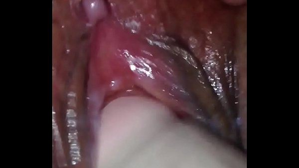 Close up pussy pounding!!