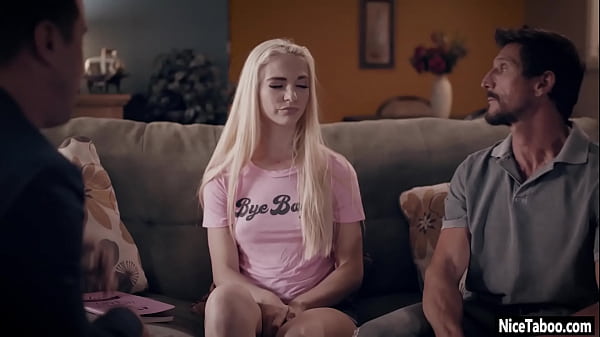 Hot babe banged and sucked dick