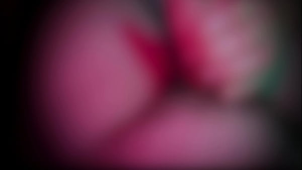 La mia dolce amica mi fa un pompino e prende tutta la sborra in bocca  