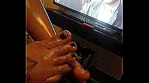 Asian Plum Juicy Toes (FootJob)