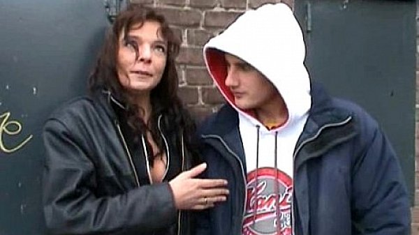 Dutch Whore Fucked Rough On Couch 